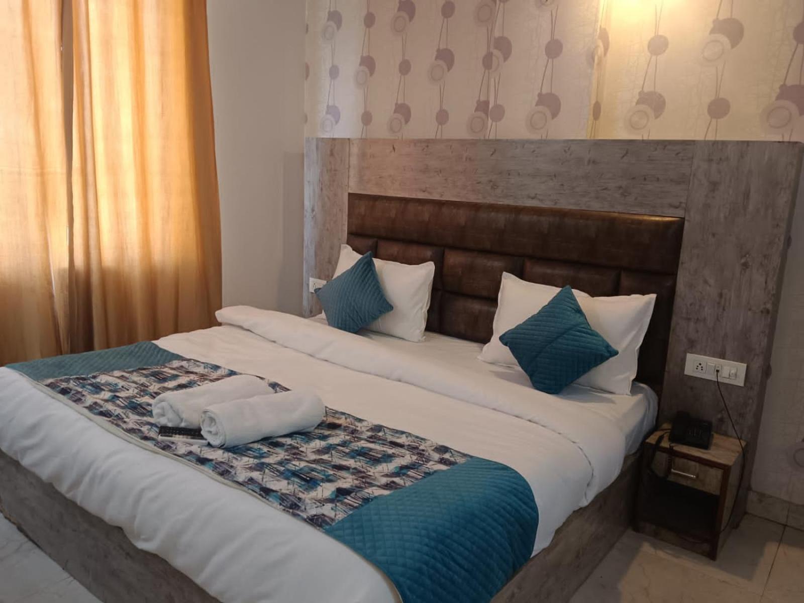 Hotel Vijaydeep Place Near Delhi Airport New Delhi Exterior photo