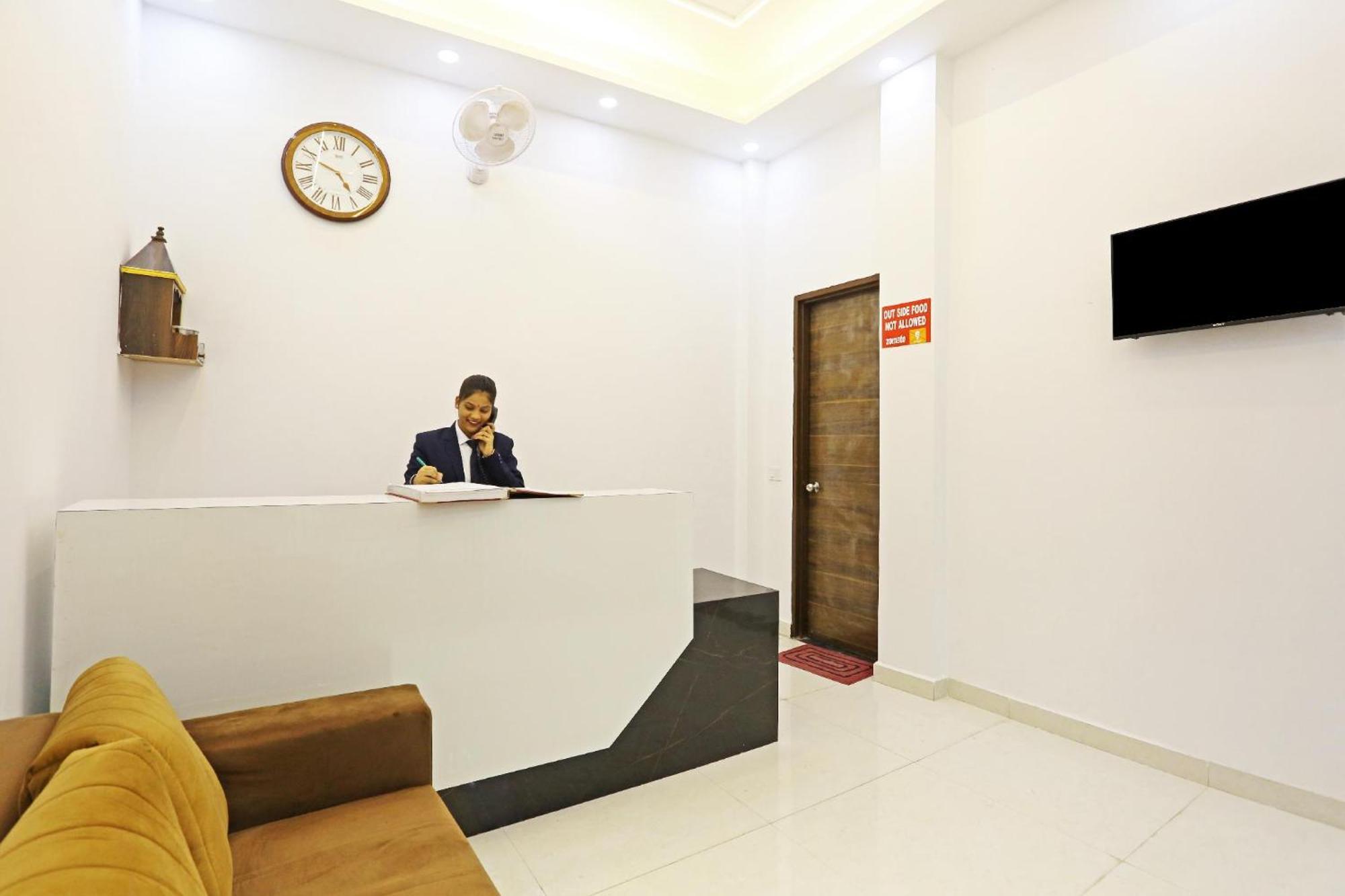 Hotel Vijaydeep Place Near Delhi Airport New Delhi Exterior photo