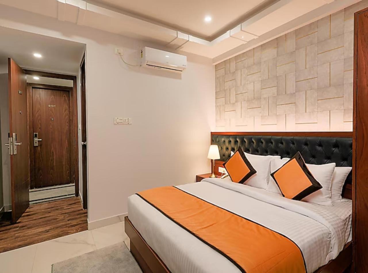 Hotel Vijaydeep Place Near Delhi Airport New Delhi Exterior photo