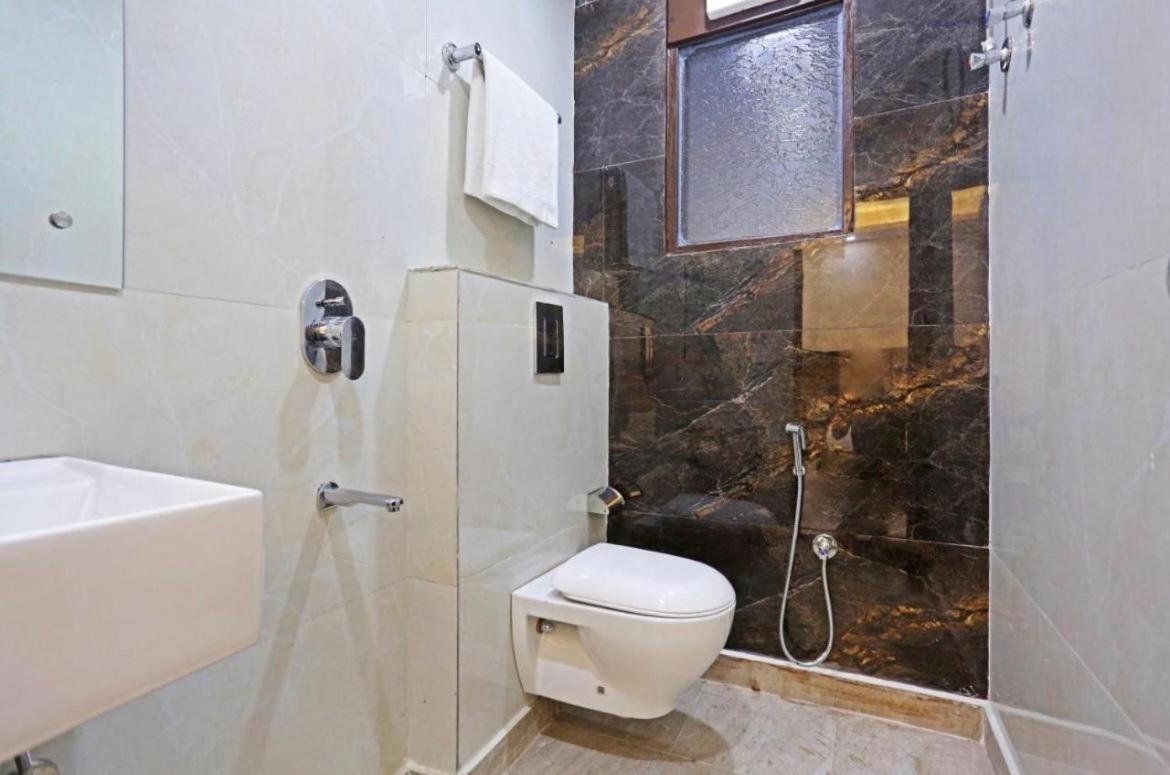 Hotel Vijaydeep Place Near Delhi Airport New Delhi Exterior photo