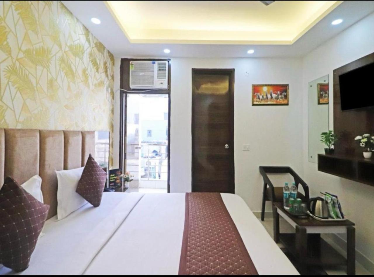 Hotel Vijaydeep Place Near Delhi Airport New Delhi Exterior photo
