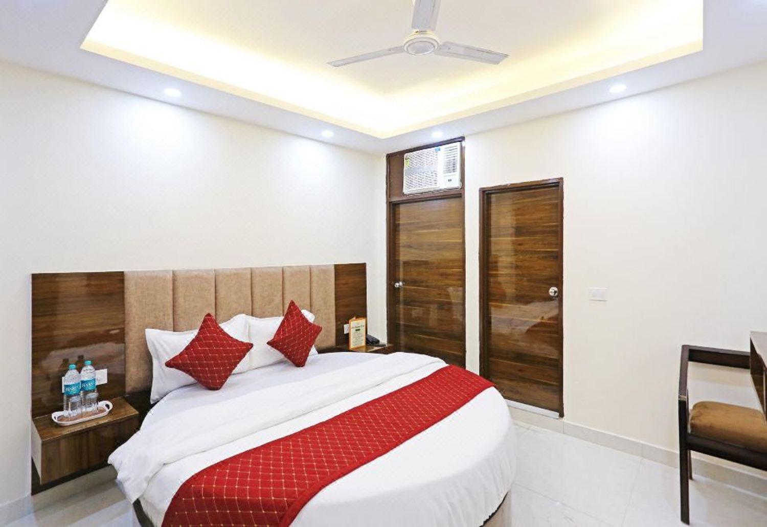 Hotel Vijaydeep Place Near Delhi Airport New Delhi Exterior photo