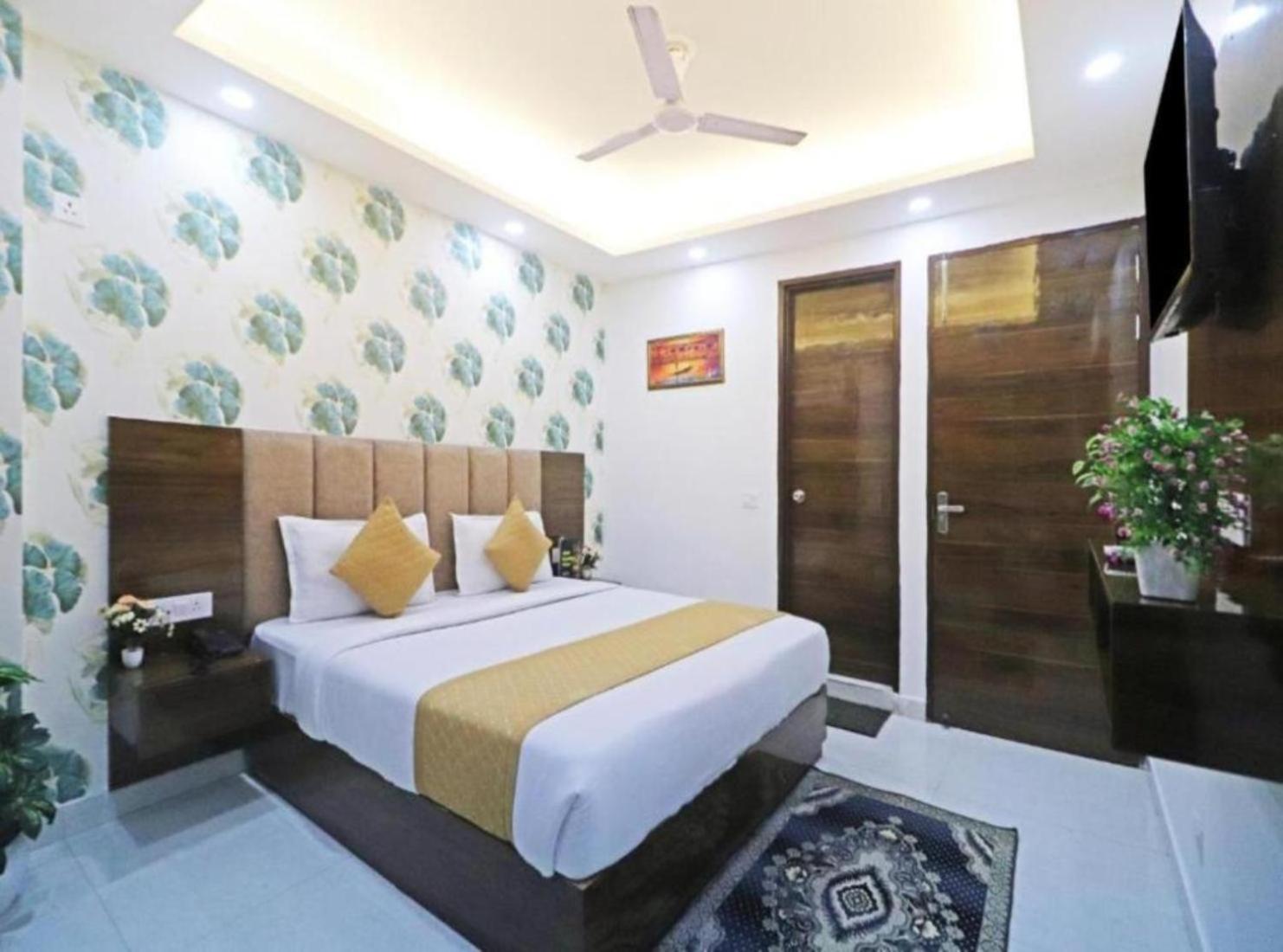Hotel Vijaydeep Place Near Delhi Airport New Delhi Exterior photo