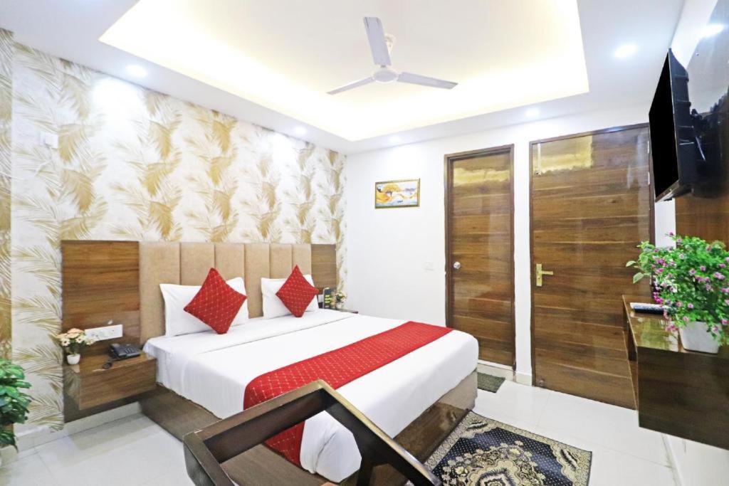 Hotel Vijaydeep Place Near Delhi Airport New Delhi Exterior photo