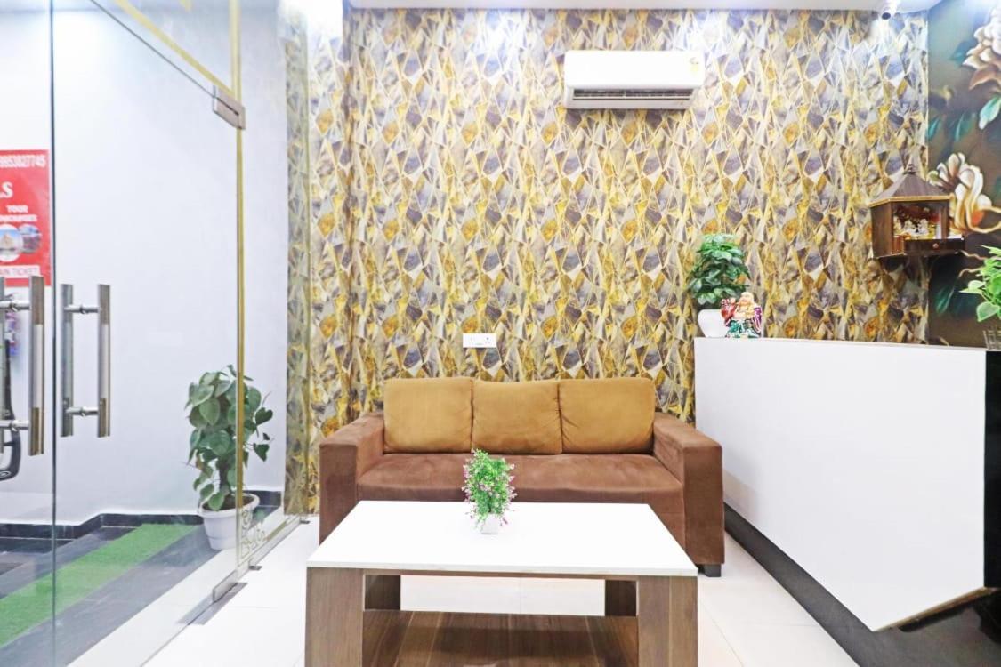 Hotel Vijaydeep Place Near Delhi Airport New Delhi Exterior photo